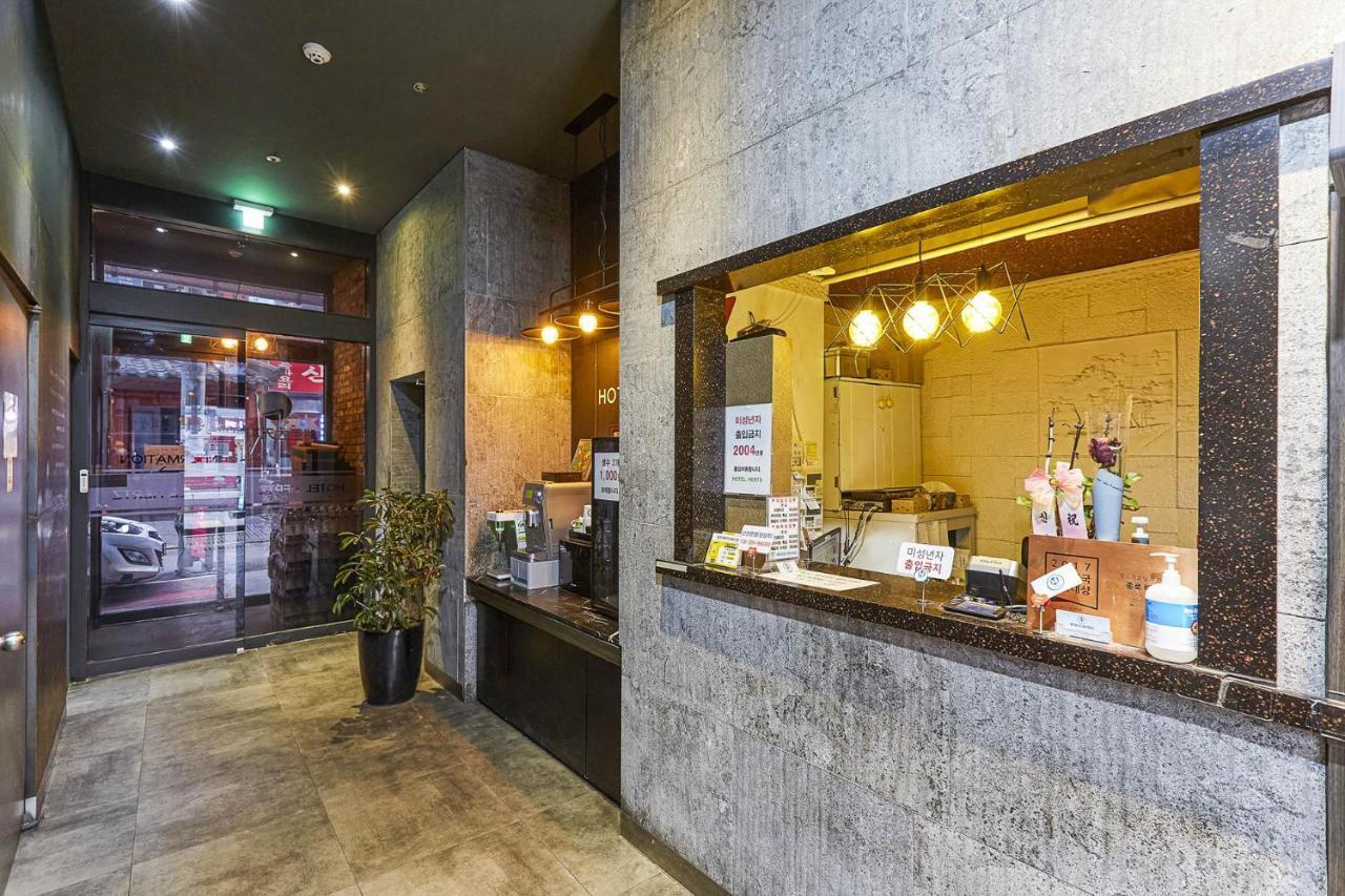 Hertz Hotel Seoul Exterior photo